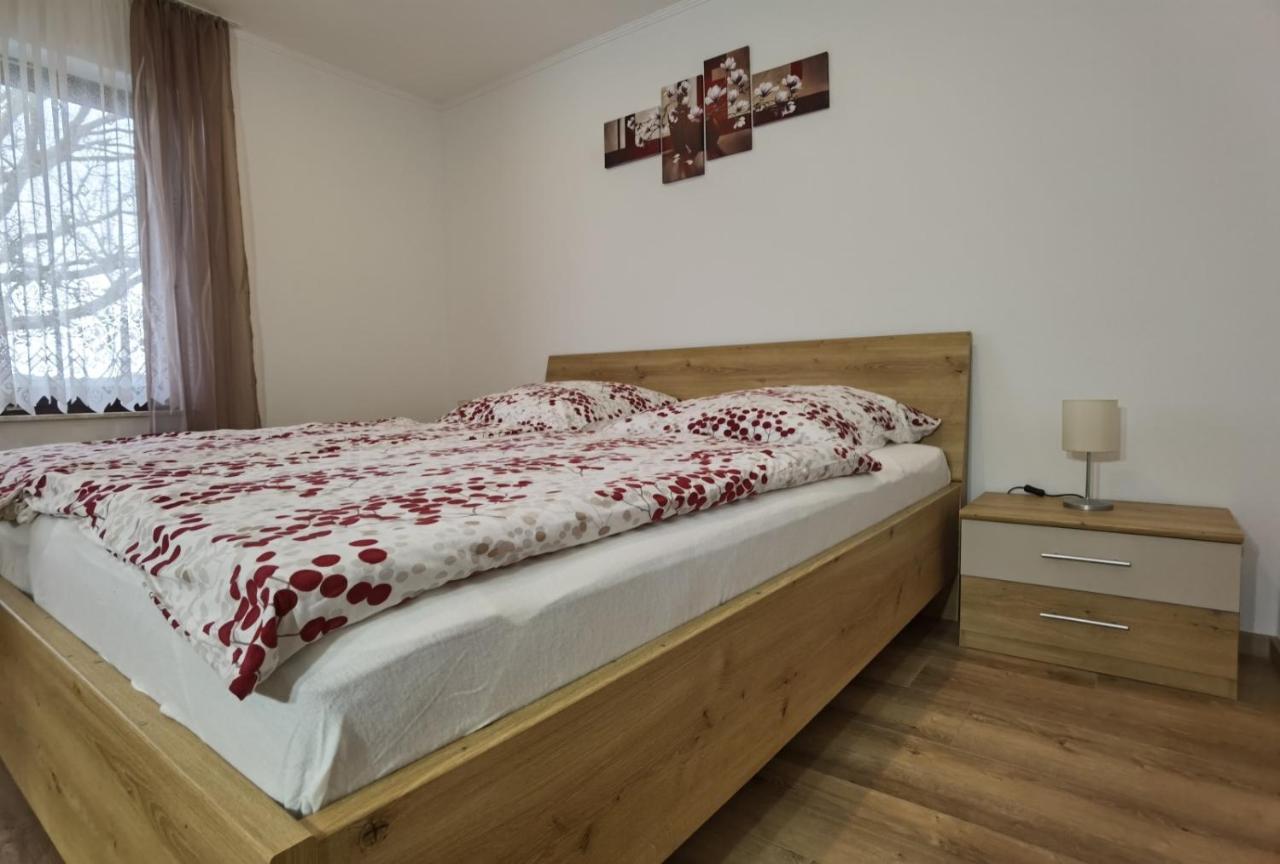 Ferienwohnung Hockertz Habscheid エクステリア 写真