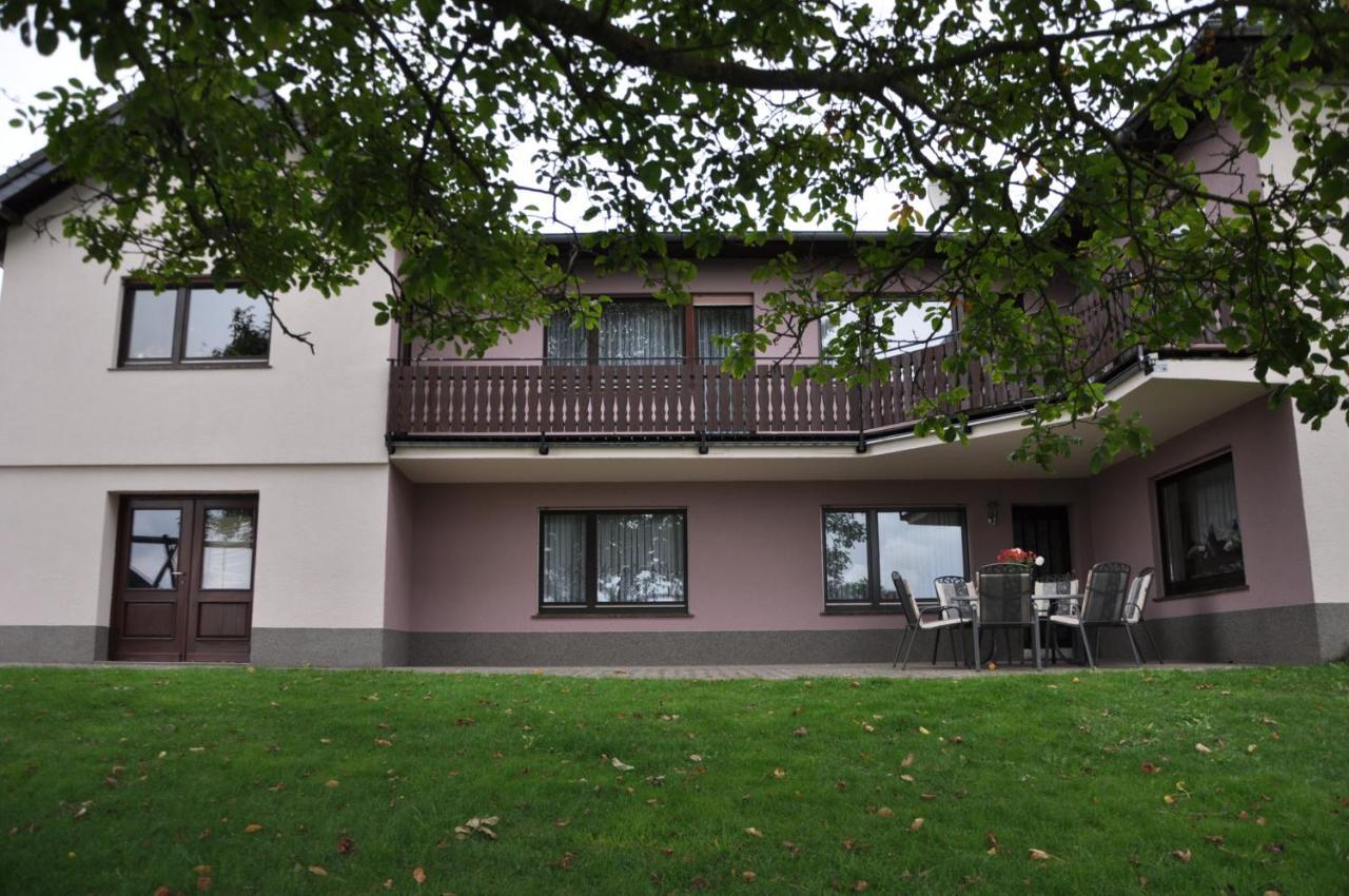 Ferienwohnung Hockertz Habscheid エクステリア 写真